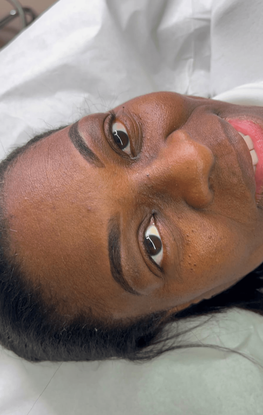 Shadow brows — soft powder effect